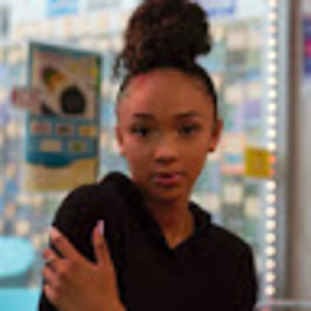 Meet your Posher, Jasmine